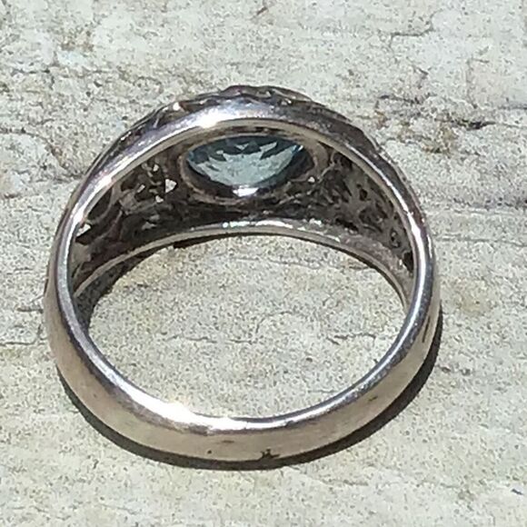 Ring, Blue Topaz and Sterling Silver Ring, size 8, Handmade, Artisan - Picture 6 of 8